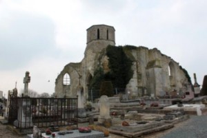 Ruines de l'Église Saint-Étienne de Marans.
